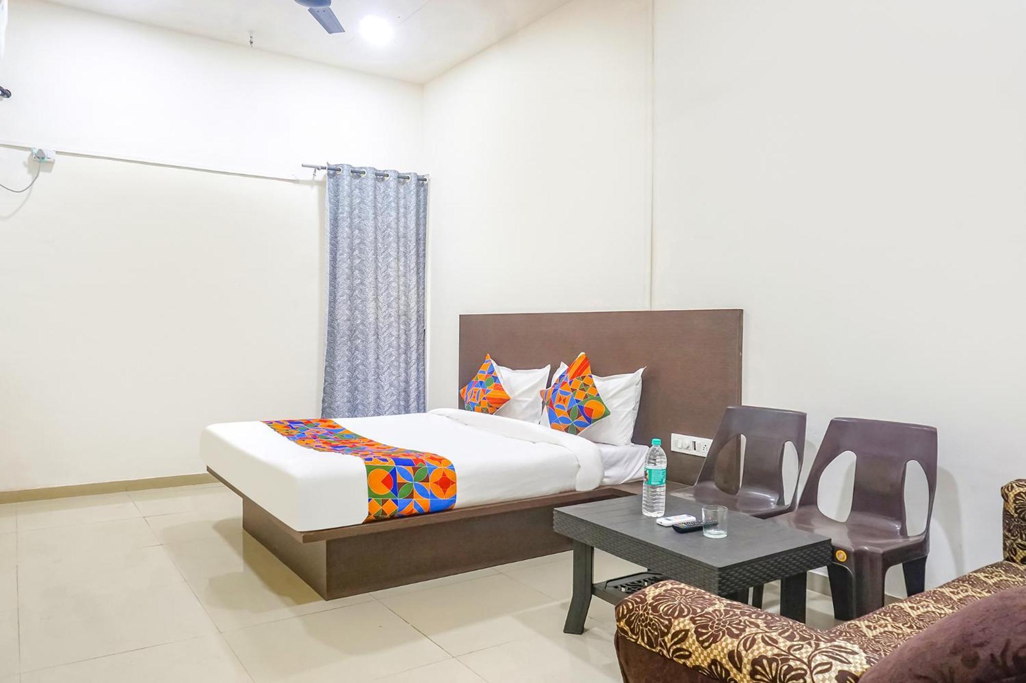 Fabhotel Om Sai - Nr Nashik Railway Station Εξωτερικό φωτογραφία
