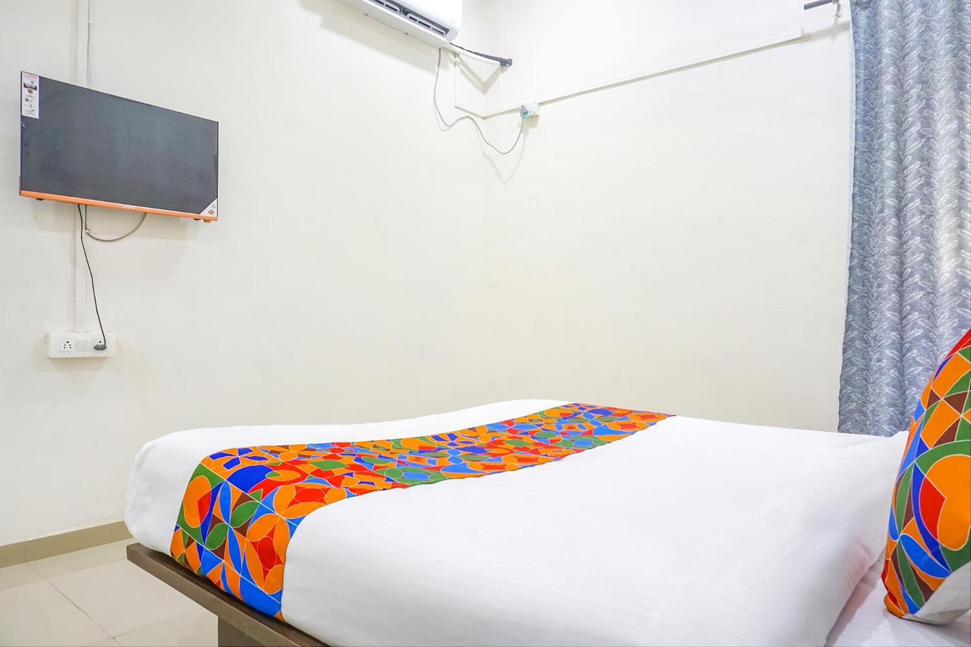Fabhotel Om Sai - Nr Nashik Railway Station Εξωτερικό φωτογραφία