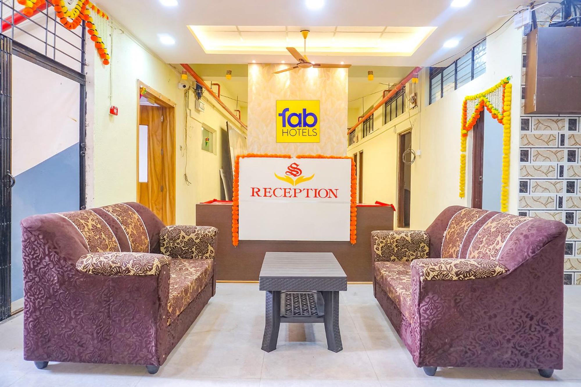 Fabhotel Om Sai - Nr Nashik Railway Station Εξωτερικό φωτογραφία